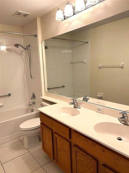 For Sale: $339,000 (3 beds, 2 baths, 2032 Square Feet)