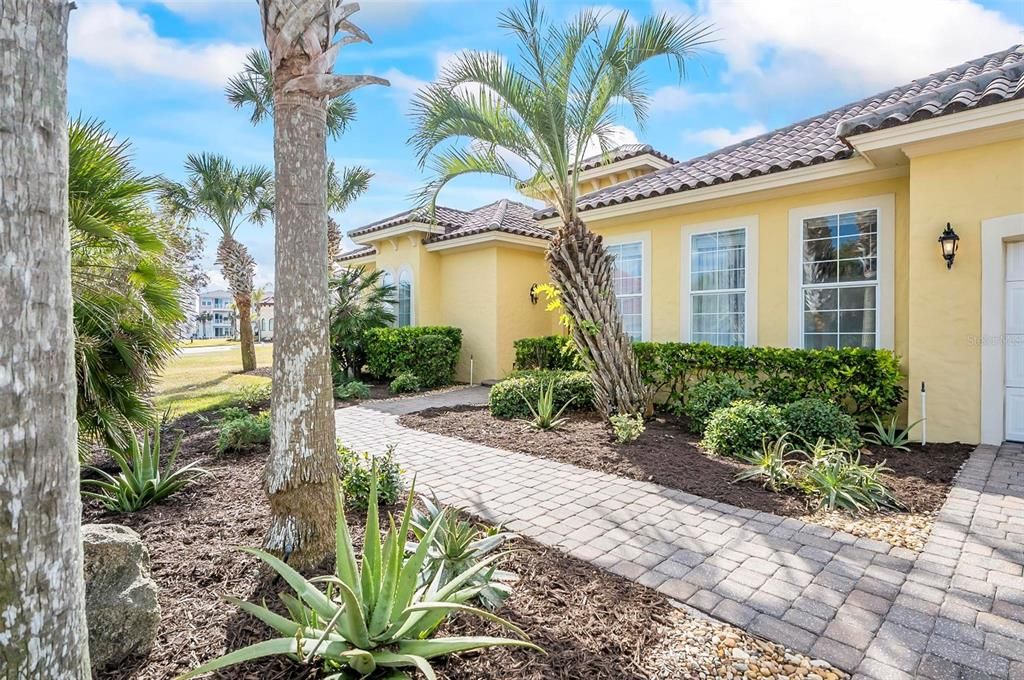 For Sale: $1,025,000 (4 beds, 3 baths, 2750 Square Feet)