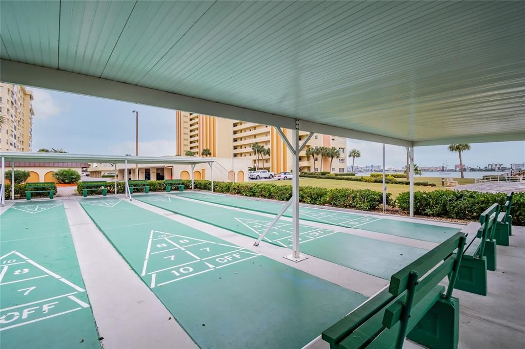 For Sale: $195,000 (2 beds, 2 baths, 1050 Square Feet)