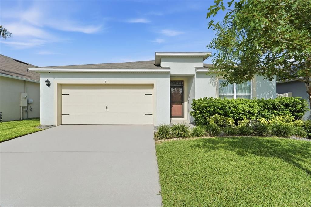 For Sale: $335,000 (4 beds, 2 baths, 1846 Square Feet)