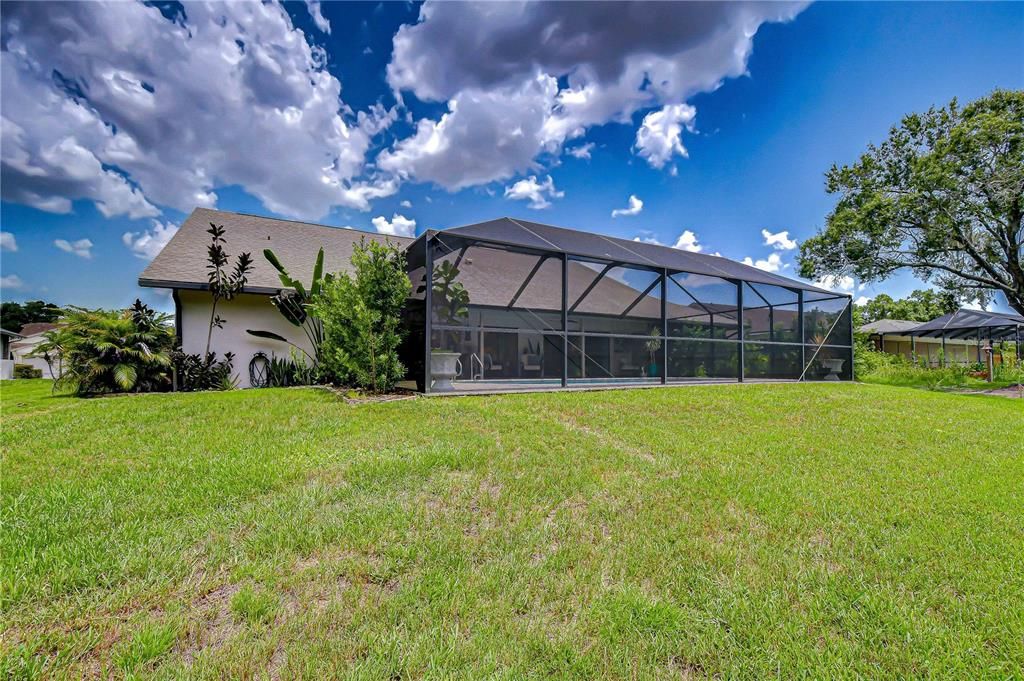 For Sale: $950,000 (5 beds, 3 baths, 3244 Square Feet)