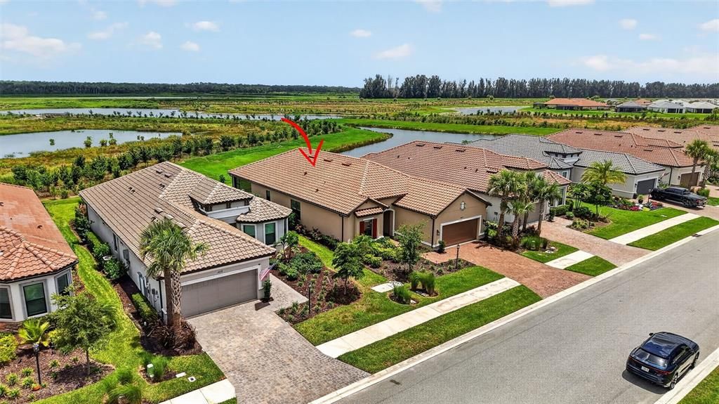 For Sale: $949,000 (3 beds, 3 baths, 2429 Square Feet)