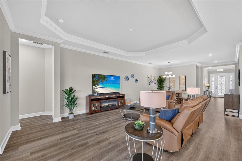 For Sale: $949,000 (3 beds, 3 baths, 2429 Square Feet)
