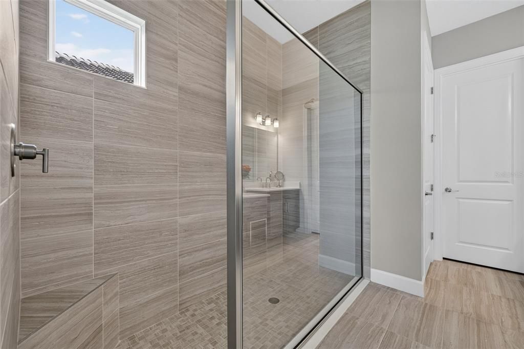 For Sale: $949,000 (3 beds, 3 baths, 2429 Square Feet)