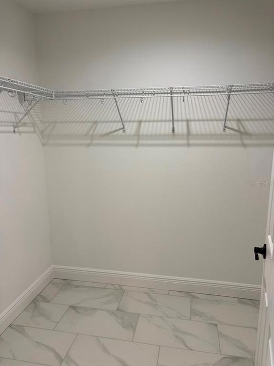 На продажу: $279,900 (3 спален, 2 ванн, 1662 Квадратных фут)