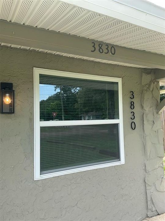 В аренду: $1,995 (3 спален, 2 ванн, 1032 Квадратных фут)