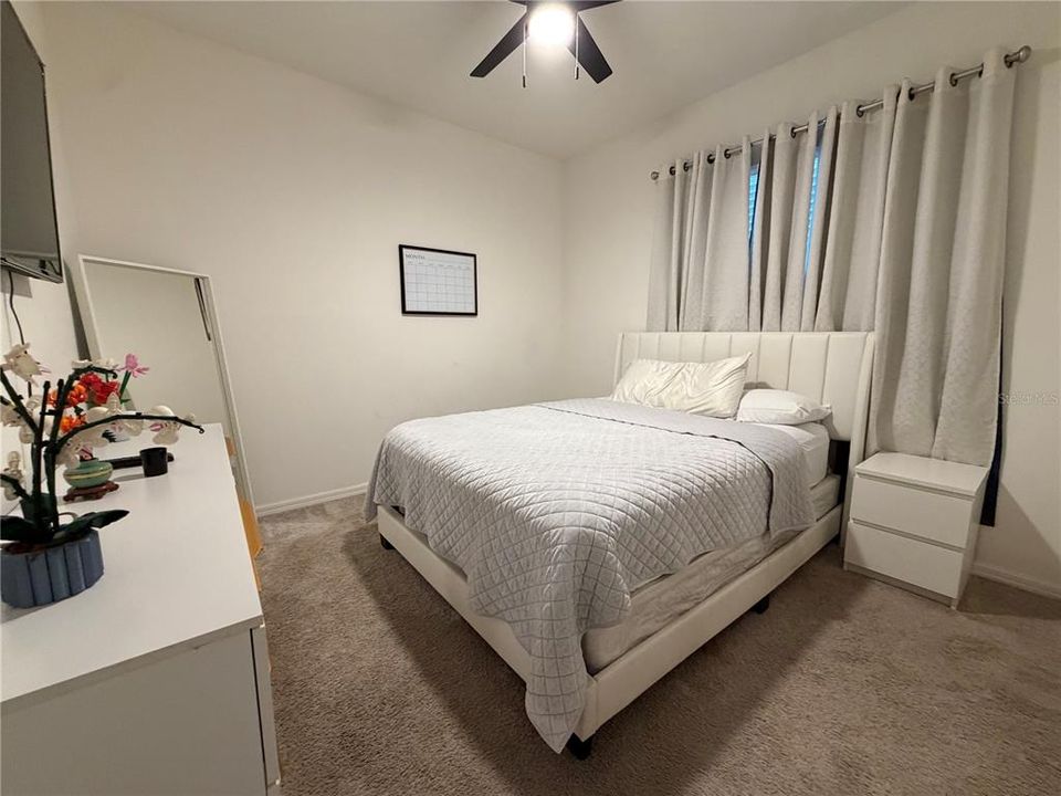 В аренду: $2,400 (3 спален, 2 ванн, 1596 Квадратных фут)