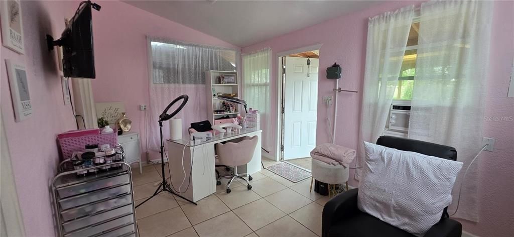 En Venta: $299,900 (3 camas, 1 baños, 1080 Pies cuadrados)