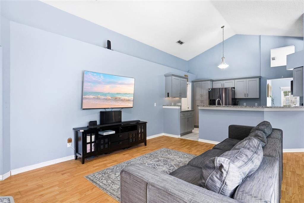 For Sale: $569,000 (4 beds, 2 baths, 2151 Square Feet)