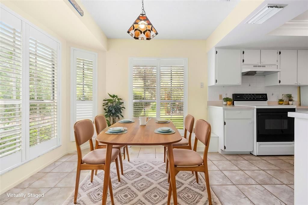 For Sale: $245,000 (2 beds, 2 baths, 1426 Square Feet)