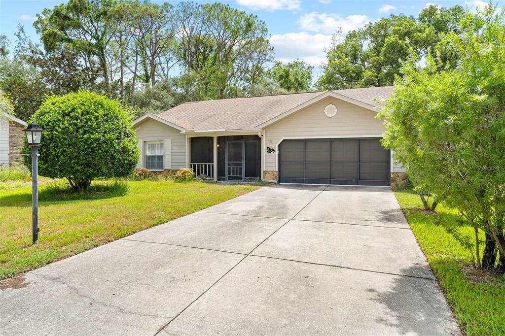 For Sale: $245,000 (2 beds, 2 baths, 1426 Square Feet)