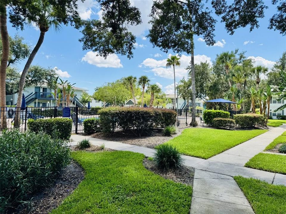 For Rent: $1,700 (2 beds, 2 baths, 870 Square Feet)