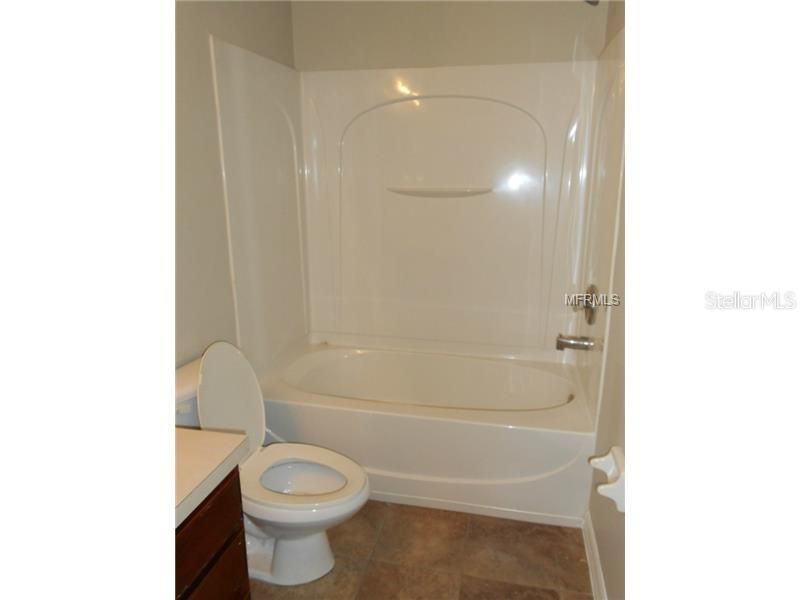 For Rent: $1,945 (3 beds, 2 baths, 1588 Square Feet)