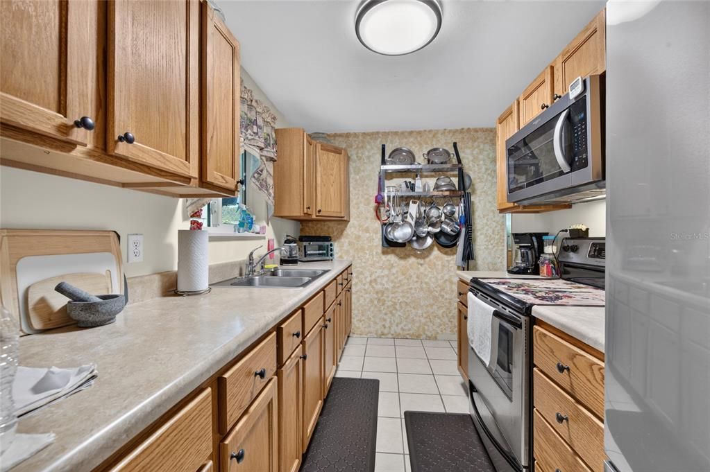 En Venta: $189,900 (2 camas, 2 baños, 943 Pies cuadrados)