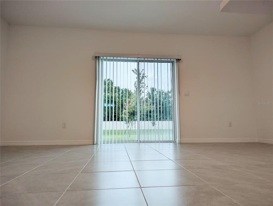 For Rent: $2,490 (3 beds, 2 baths, 1488 Square Feet)