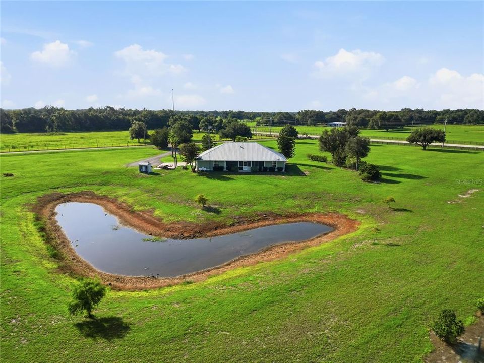 En Venta: $725,000 (3 camas, 2 baños, 1870 Pies cuadrados)