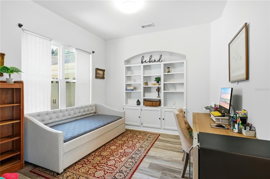Activo con contrato: $539,900 (4 camas, 3 baños, 2160 Pies cuadrados)