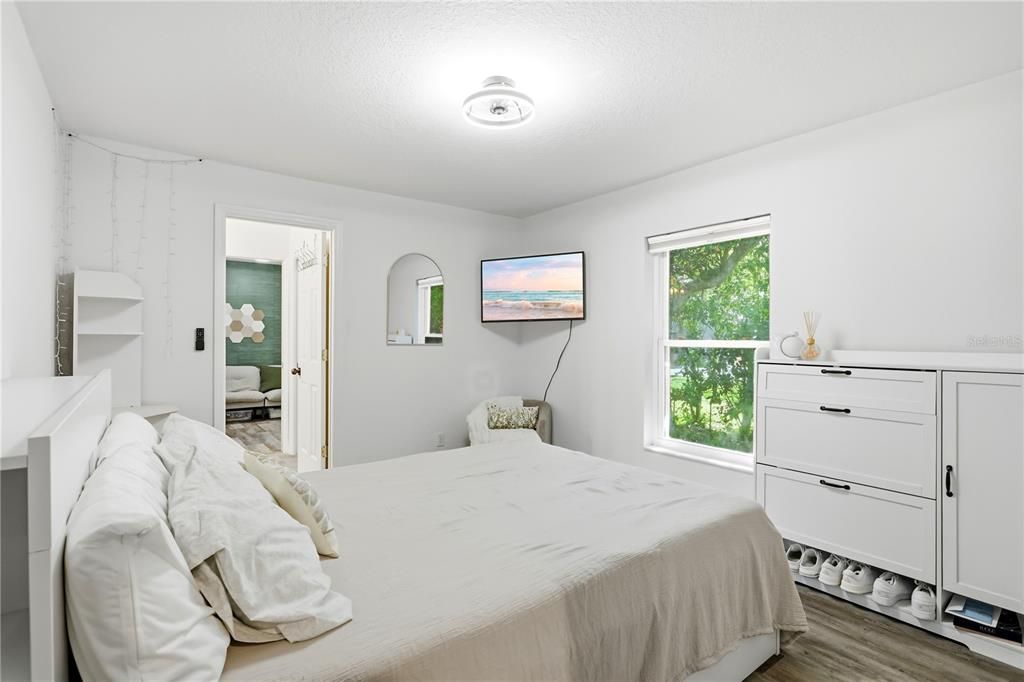 Activo con contrato: $539,900 (4 camas, 3 baños, 2160 Pies cuadrados)