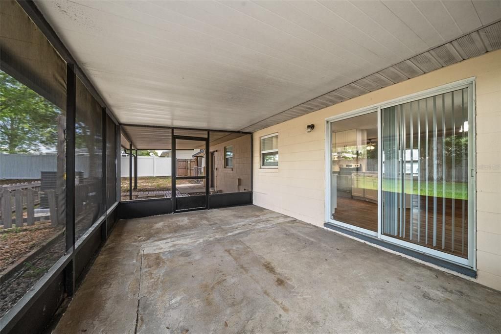 В аренду: $1,895 (3 спален, 2 ванн, 1385 Квадратных фут)