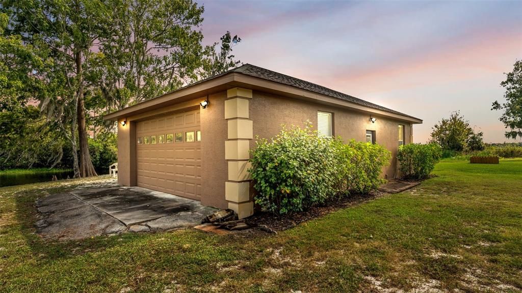 En Venta: $749,900 (3 camas, 2 baños, 2271 Pies cuadrados)