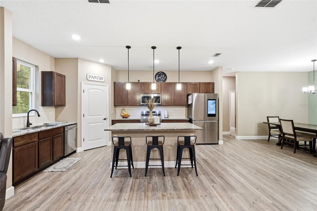 For Sale: $448,880 (3 beds, 2 baths, 1890 Square Feet)