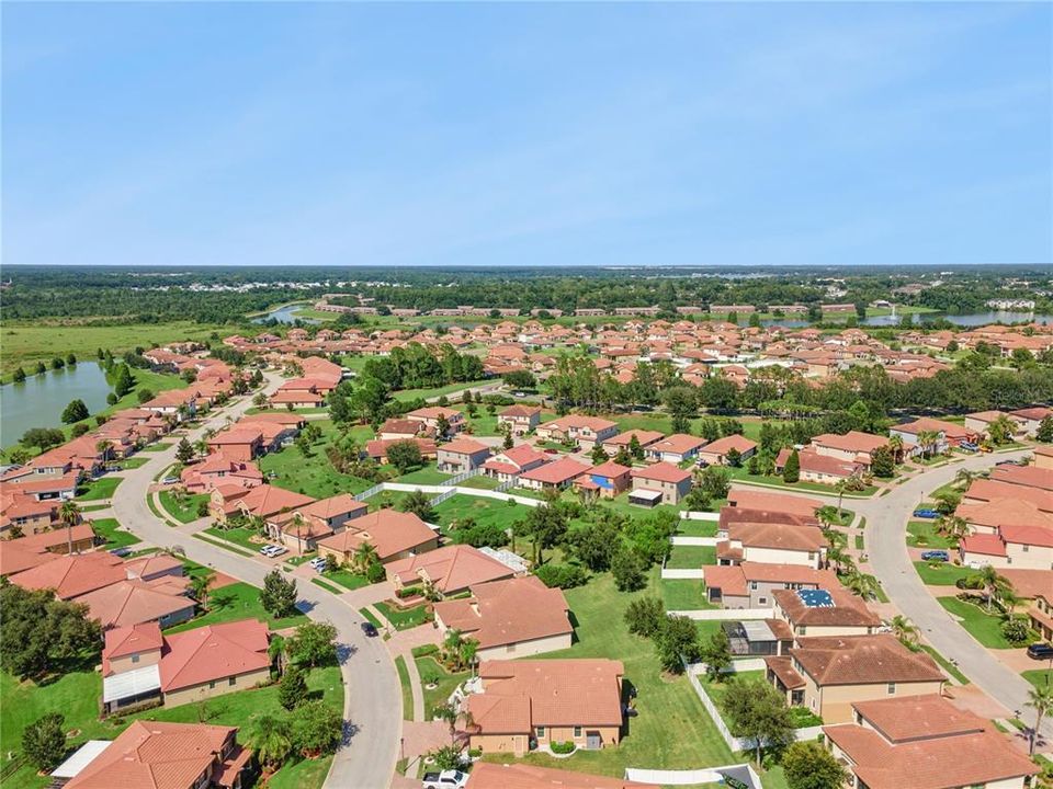 En Venta: $499,985 (4 camas, 3 baños, 2625 Pies cuadrados)