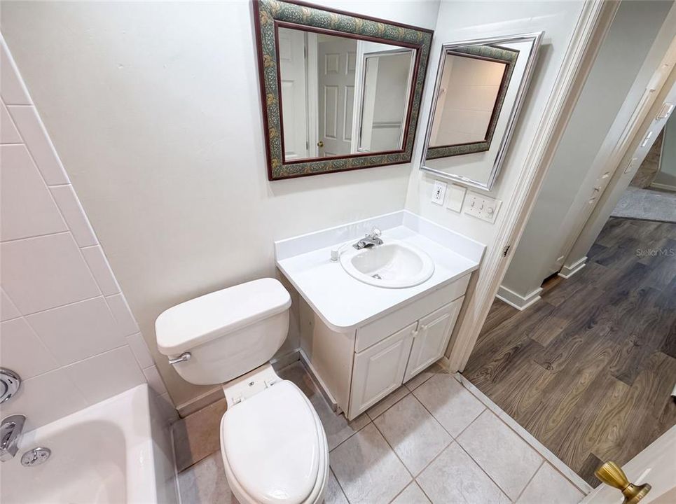 For Sale: $445,000 (3 beds, 2 baths, 1868 Square Feet)