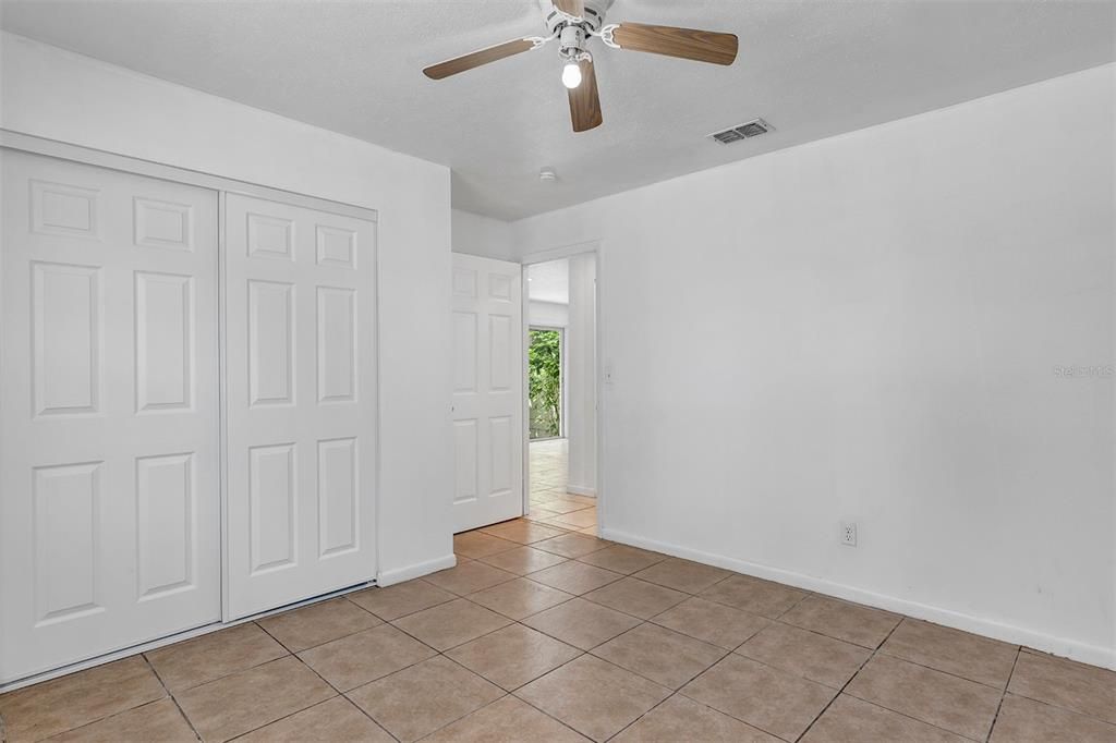 For Sale: $499,000 (8 beds, 0 baths, 3233 Square Feet)
