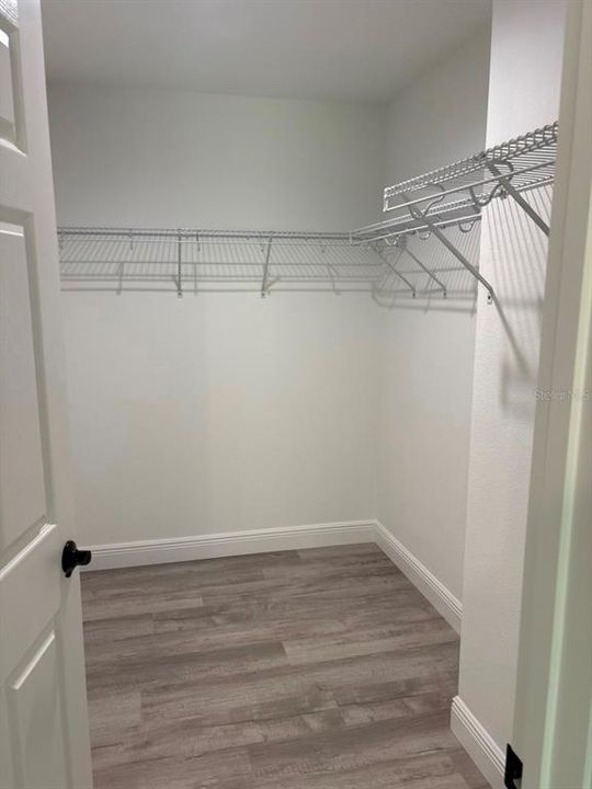 For Sale: $279,900 (3 beds, 2 baths, 1662 Square Feet)