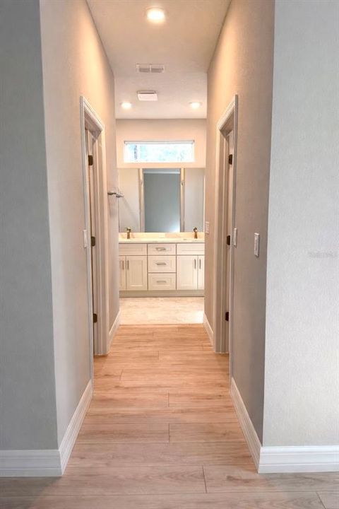 For Sale: $375,000 (4 beds, 3 baths, 1990 Square Feet)