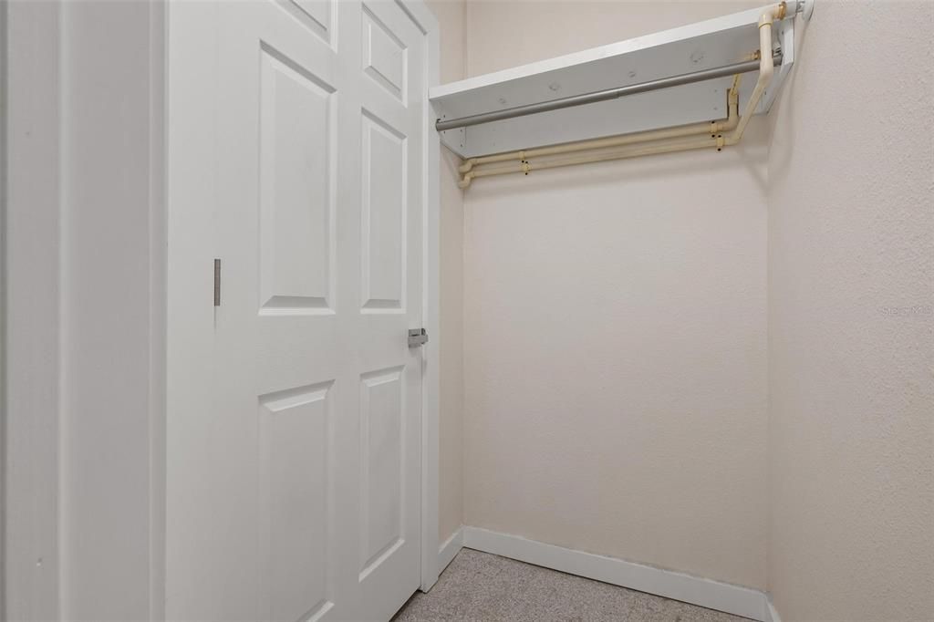 For Rent: $1,650 (1 beds, 1 baths, 500 Square Feet)