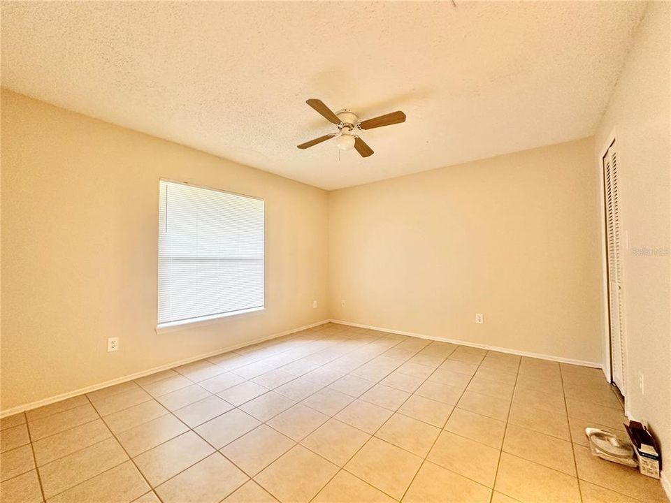 For Rent: $1,895 (3 beds, 2 baths, 1163 Square Feet)