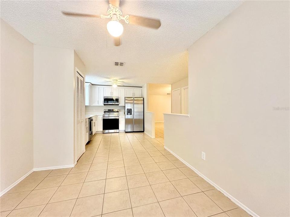 For Rent: $1,895 (3 beds, 2 baths, 1163 Square Feet)
