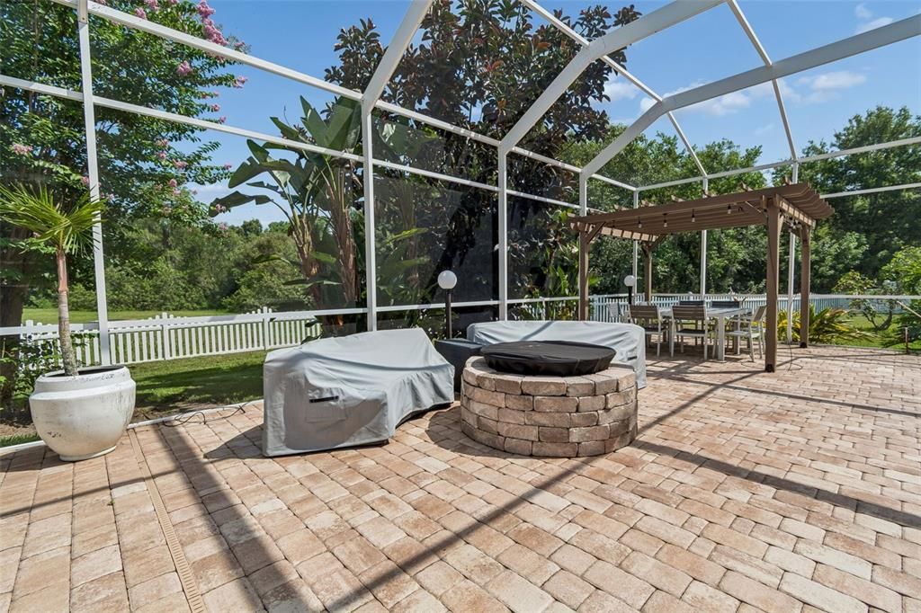 For Sale: $1,050,000 (4 beds, 3 baths, 3566 Square Feet)