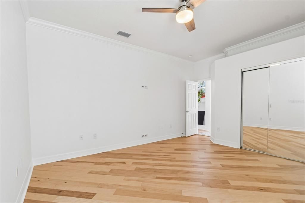 For Sale: $1,050,000 (4 beds, 3 baths, 3566 Square Feet)