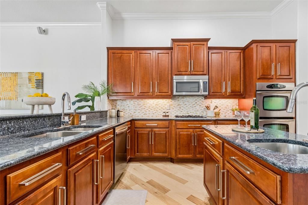 For Sale: $1,050,000 (4 beds, 3 baths, 3566 Square Feet)