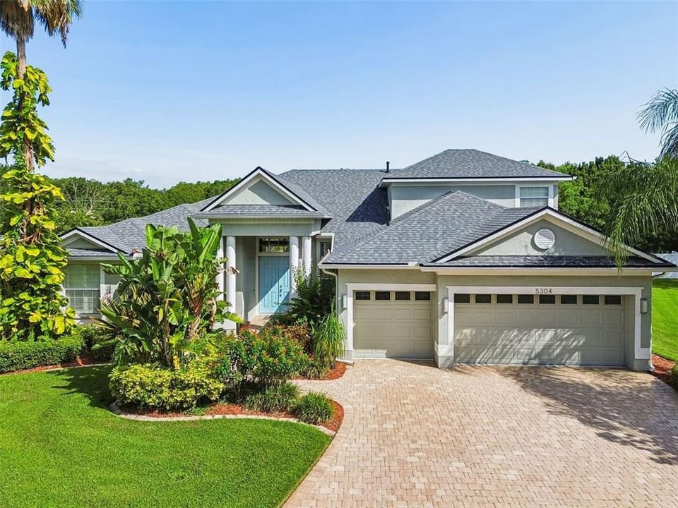 For Sale: $1,050,000 (4 beds, 3 baths, 3566 Square Feet)