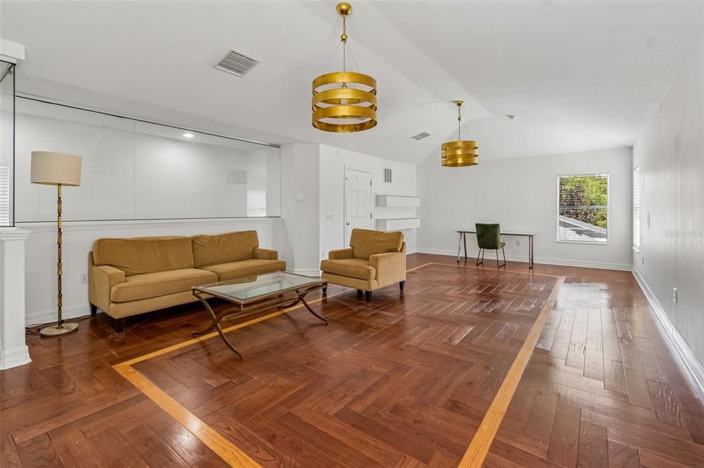 For Sale: $1,050,000 (4 beds, 3 baths, 3566 Square Feet)