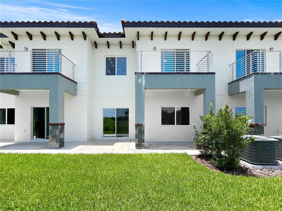 En Venta: $415,000 (4 camas, 3 baños, 2224 Pies cuadrados)