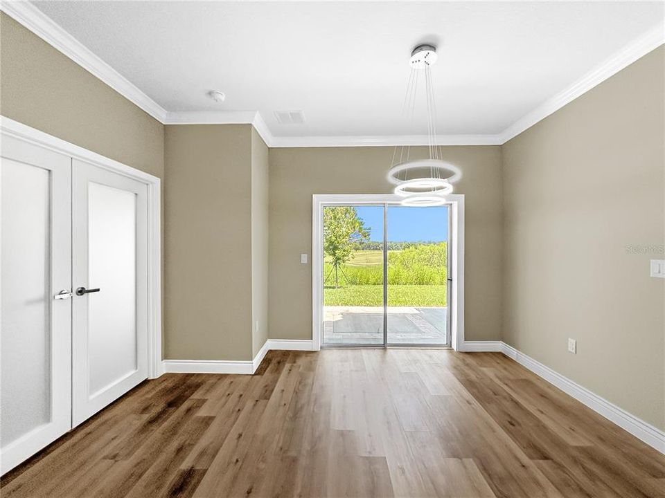 En Venta: $415,000 (4 camas, 3 baños, 2224 Pies cuadrados)