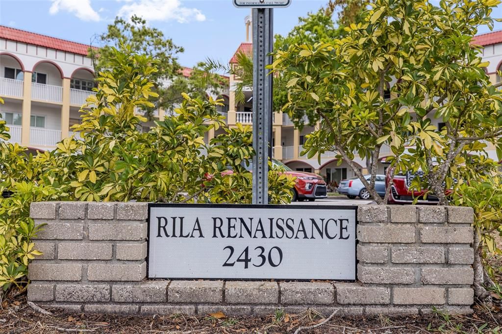 For Sale: $174,900 (2 beds, 2 baths, 1400 Square Feet)