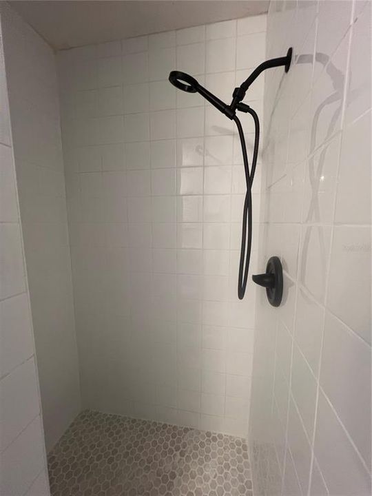 В аренду: $1,300 (2 спален, 2 ванн, 960 Квадратных фут)