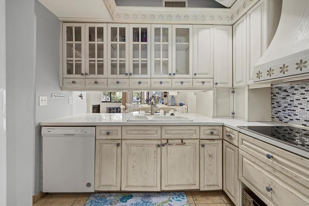 В аренду: $3,500 (2 спален, 2 ванн, 1626 Квадратных фут)