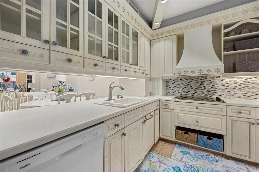 В аренду: $3,500 (2 спален, 2 ванн, 1626 Квадратных фут)