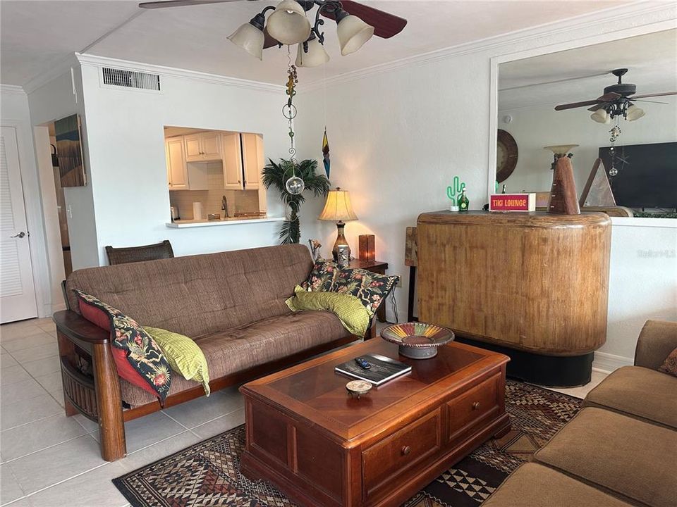 В аренду: $1,800 (1 спален, 1 ванн, 720 Квадратных фут)