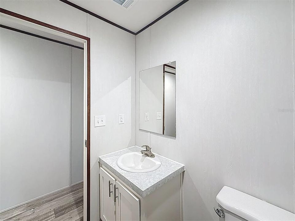 For Sale: $224,900 (4 beds, 2 baths, 1560 Square Feet)