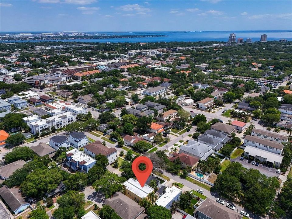 For Rent: $3,850 (3 beds, 2 baths, 1841 Square Feet)