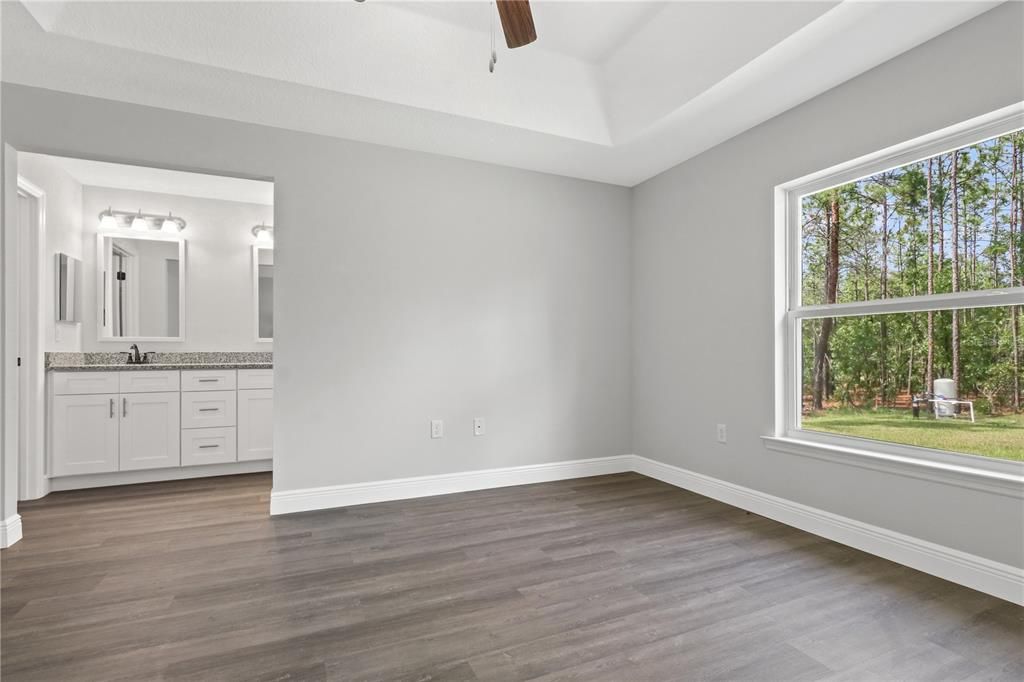 For Sale: $279,900 (3 beds, 2 baths, 1468 Square Feet)
