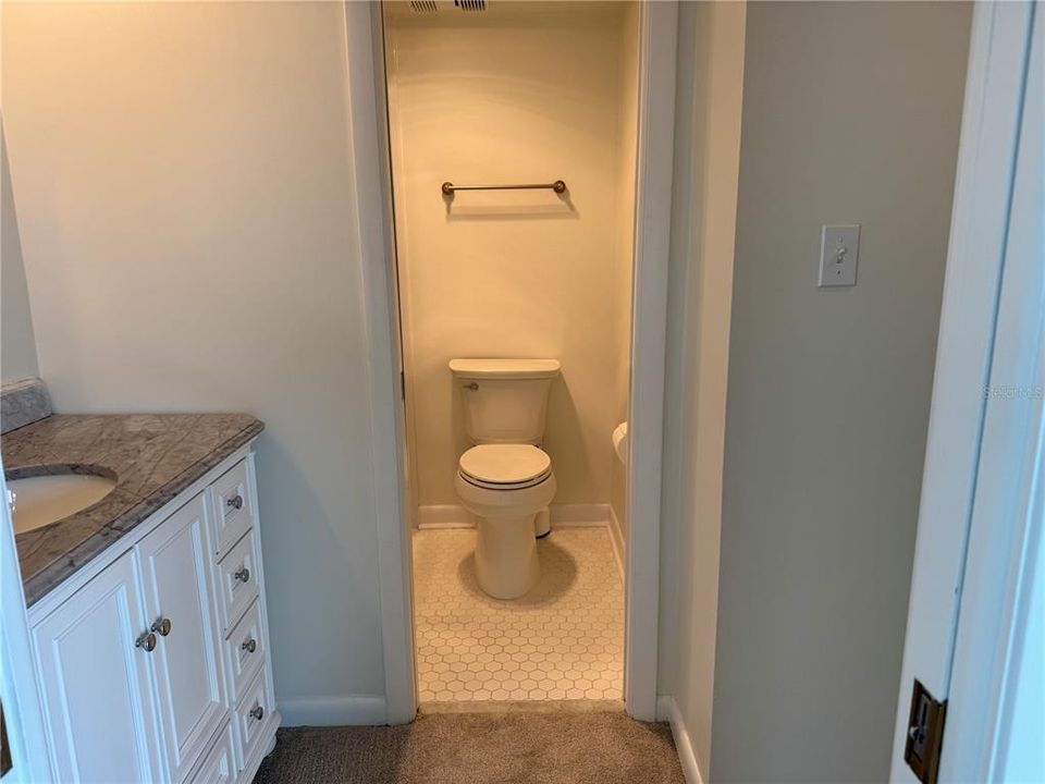 В аренду: $3,700 (2 спален, 2 ванн, 1560 Квадратных фут)