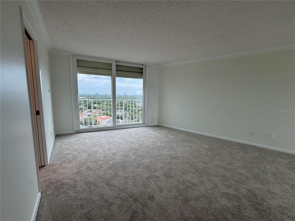 В аренду: $3,700 (2 спален, 2 ванн, 1560 Квадратных фут)